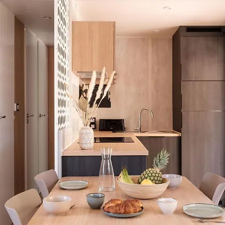 Slow Village Oleron 마렌