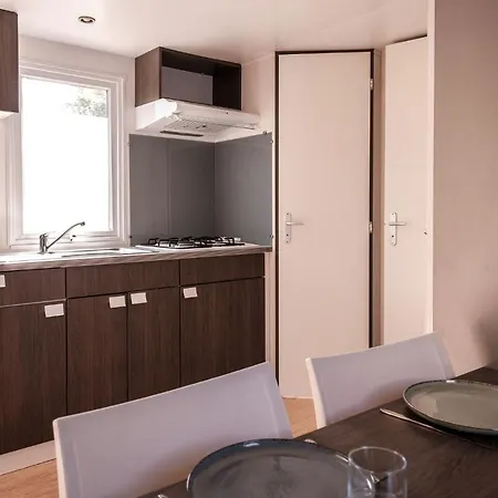 Slow Village Marennes Oleron Camping 4*
