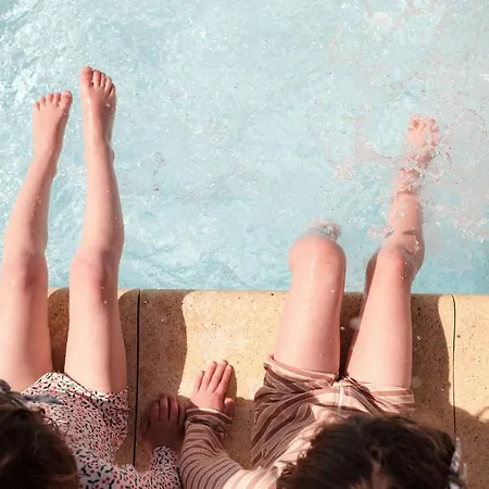 Slow Village Oleron 캠프장