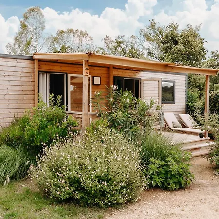 Camping Au Bon Air - Marennes Oléron 4*