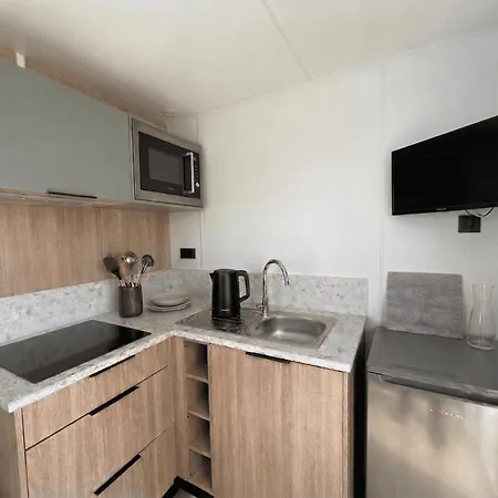 Slow Village Oleron 4*
