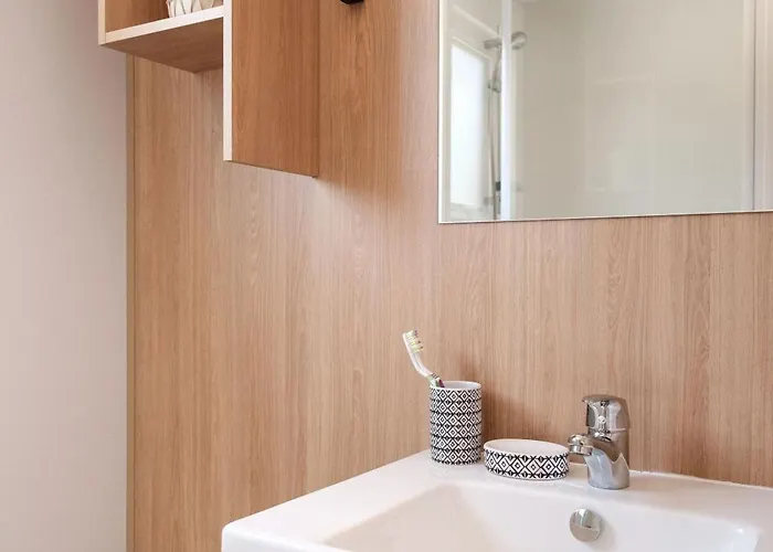 Au Bon Air - Oléron 4*